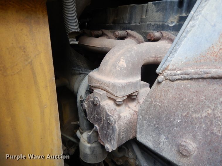 image for item DF5225 2008 Caterpillar 963D  track loader