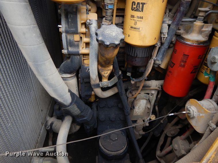 image for item DF5225 2008 Caterpillar 963D  track loader