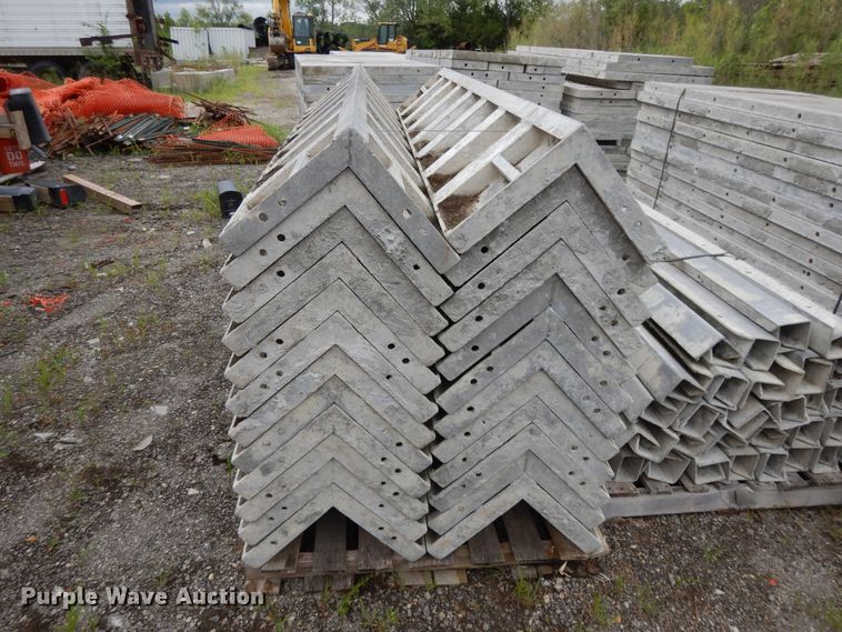 image for item DF5226 Aluminum concrete forms