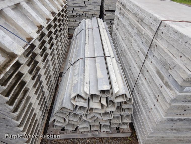 image for item DF5226 Aluminum concrete forms