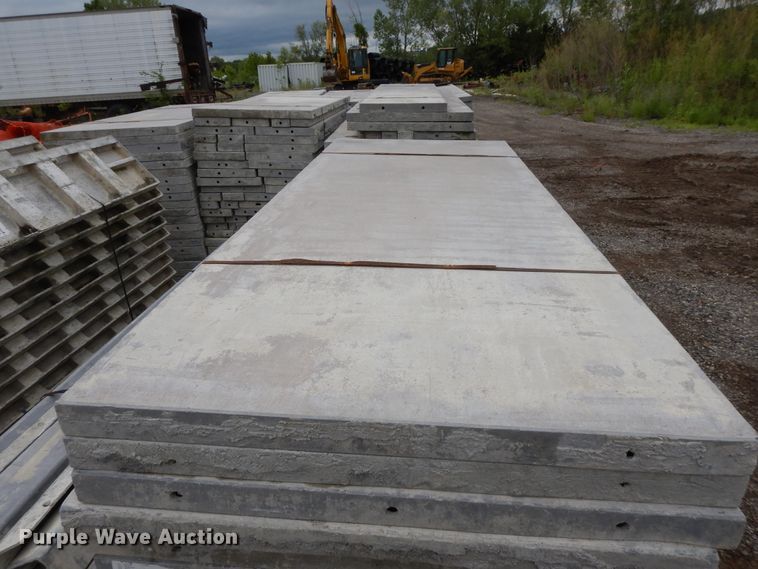 image for item DF5226 Aluminum concrete forms
