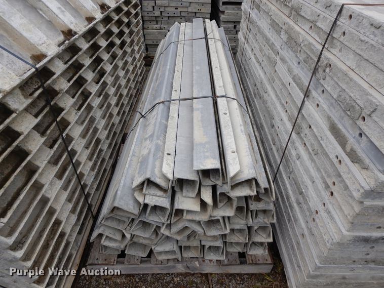 image for item DF5226 Aluminum concrete forms