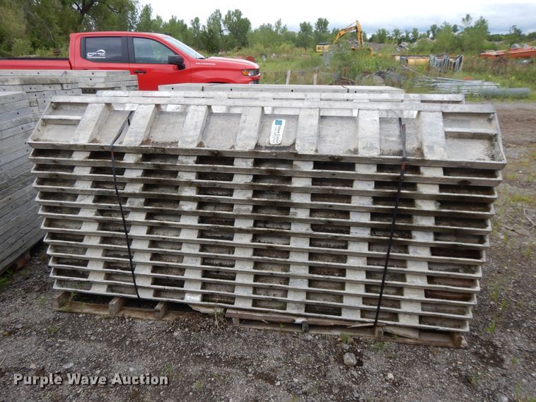 image for item DF5226 Aluminum concrete forms