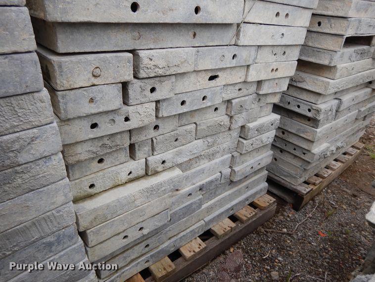 image for item DF5226 Aluminum concrete forms