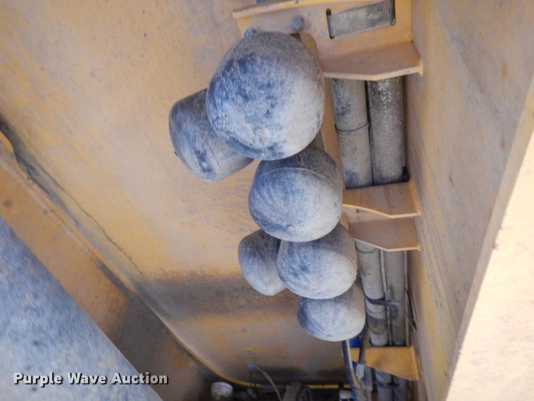 image for item DF5228 2012 Volvo A40F  haul truck