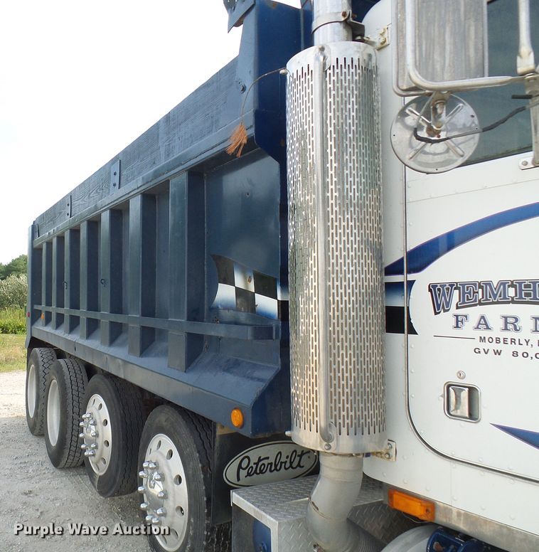 image for item DG1954 1992 Peterbilt 378  dump truck