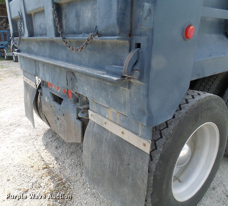image for item DG1954 1992 Peterbilt 378  dump truck