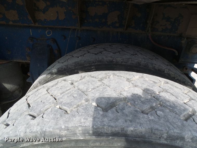 image for item DG1954 1992 Peterbilt 378  dump truck