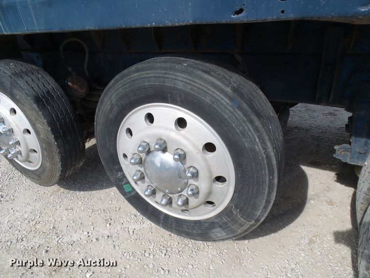 image for item DG1954 1992 Peterbilt 378  dump truck