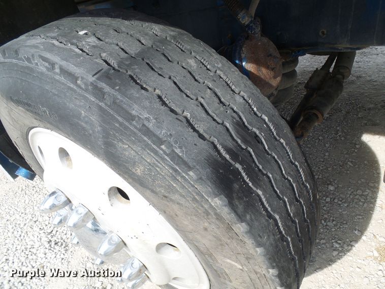 image for item DG1954 1992 Peterbilt 378  dump truck