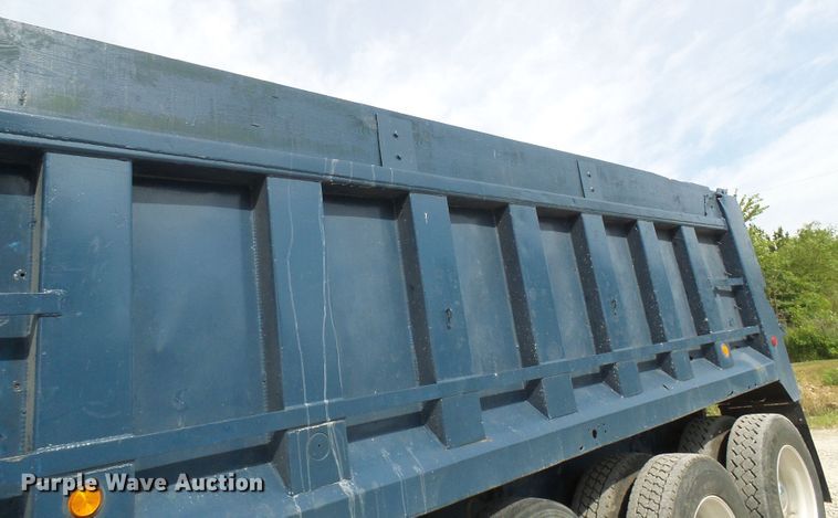 image for item DG1954 1992 Peterbilt 378  dump truck