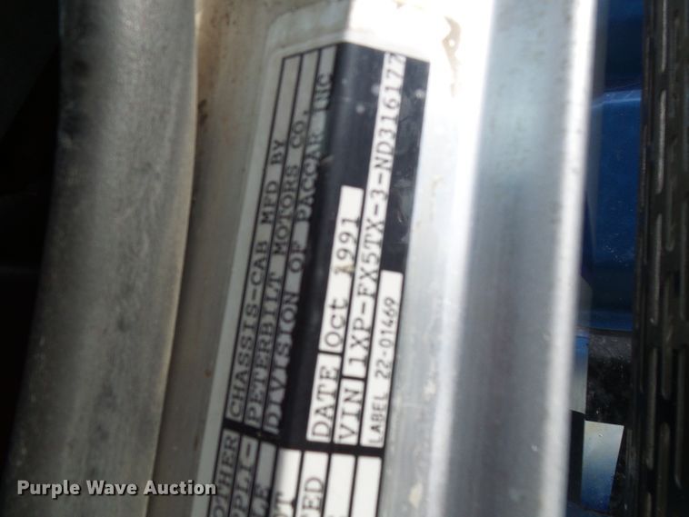 image for item DG1954 1992 Peterbilt 378  dump truck