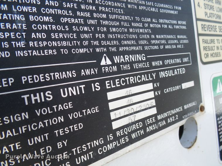 image for item DG1968 2006 Ford F550 Super Duty  bucket truck