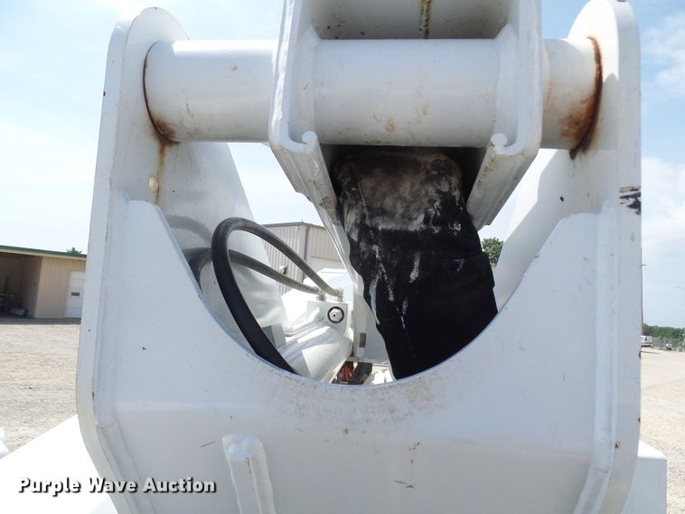 image for item DG1968 2006 Ford F550 Super Duty  bucket truck