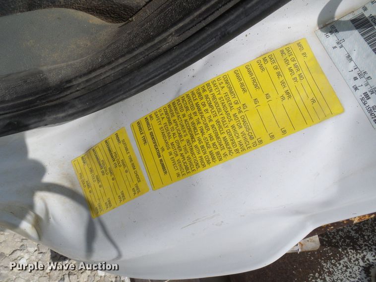 image for item DG1968 2006 Ford F550 Super Duty  bucket truck