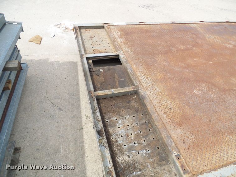 image for item DG1984 Rollback bed