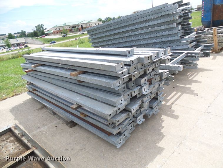 image for item DG1985 Pallet racking