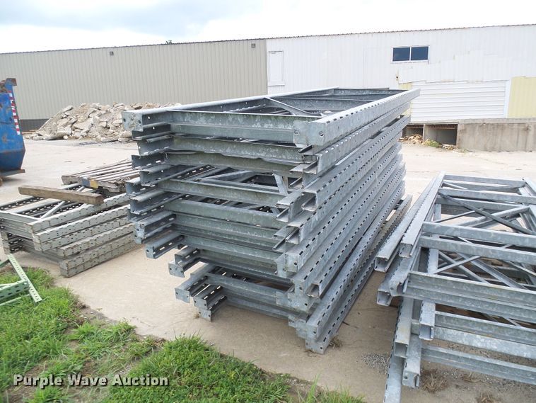 image for item DG1985 Pallet racking
