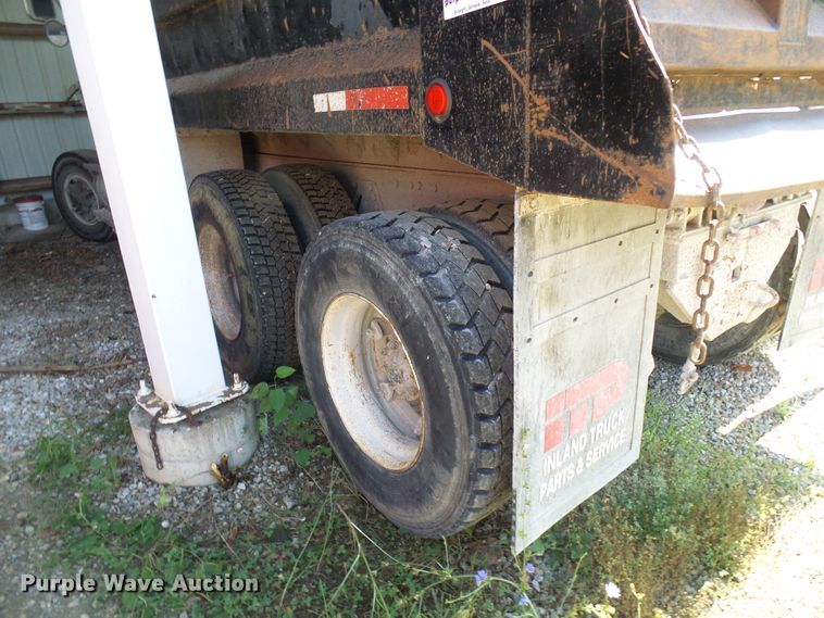 image for item DG1987 1995 Ford LT8000  dump truck