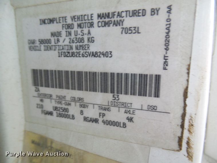 image for item DG1987 1995 Ford LT8000  dump truck