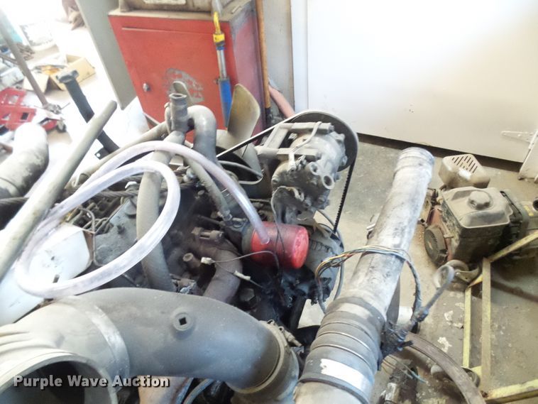 image for item DG1987 1995 Ford LT8000  dump truck