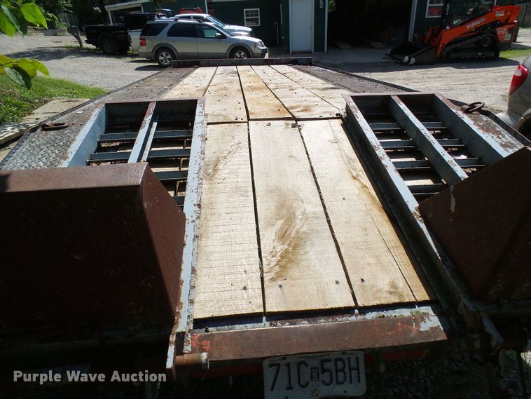 image for item DG1989 1994 Interstate 16BST equipment trailer