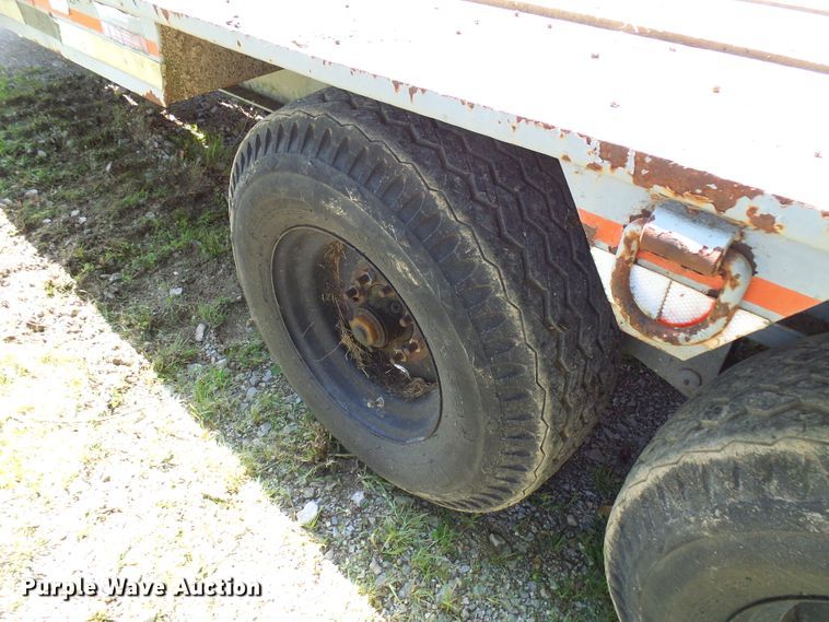 image for item DG1989 1994 Interstate 16BST equipment trailer