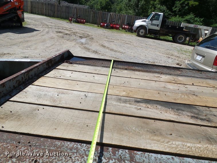 image for item DG1989 1994 Interstate 16BST equipment trailer