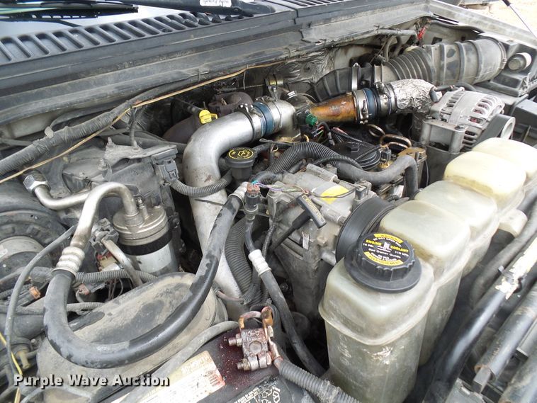 image for item DG2005 2000 Ford F550 Super Duty  utility truck
