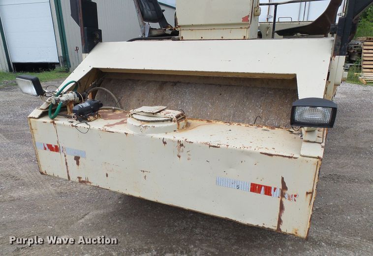 image for item DG2007 Tampo PS1660A  double drum vibratory roller