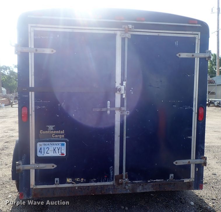 image for item DG2324 2003 Continental enclosed cargo trailer