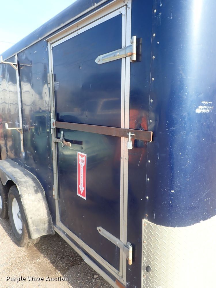 image for item DG2324 2003 Continental enclosed cargo trailer