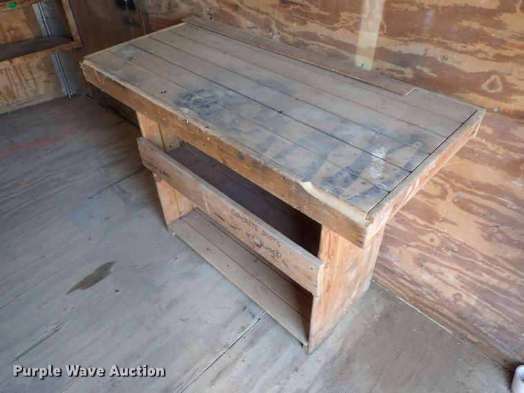 image for item DG2324 2003 Continental enclosed cargo trailer