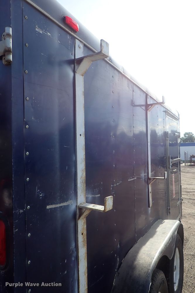image for item DG2324 2003 Continental enclosed cargo trailer