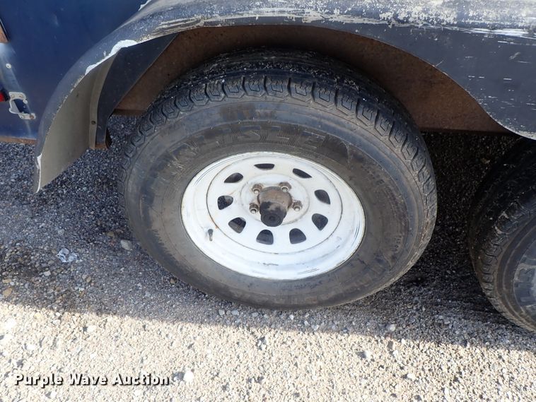 image for item DG2324 2003 Continental enclosed cargo trailer