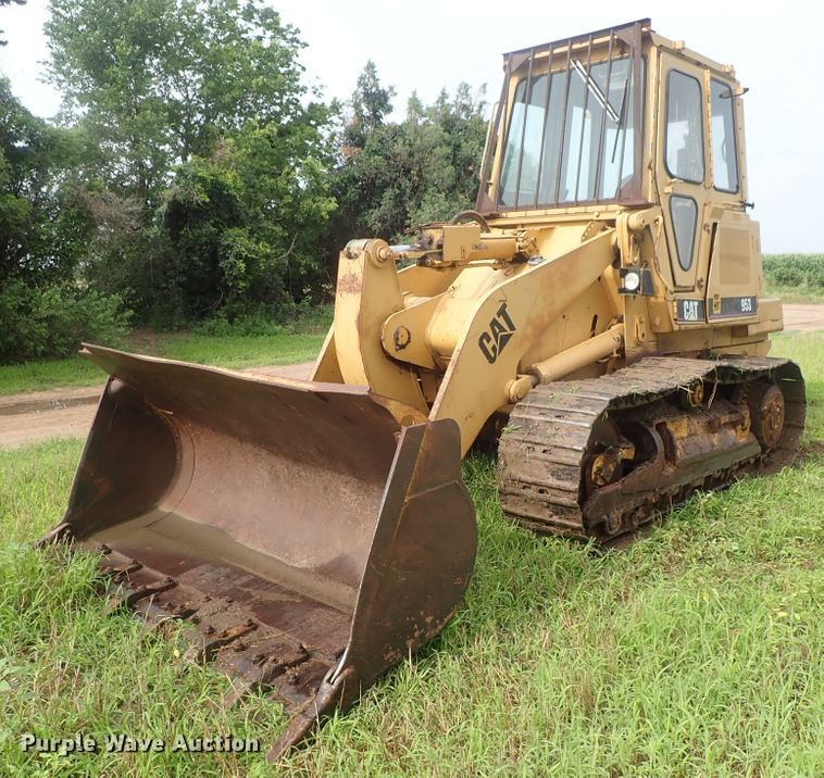 image for item DG2360 1990 Caterpillar 953  track loader
