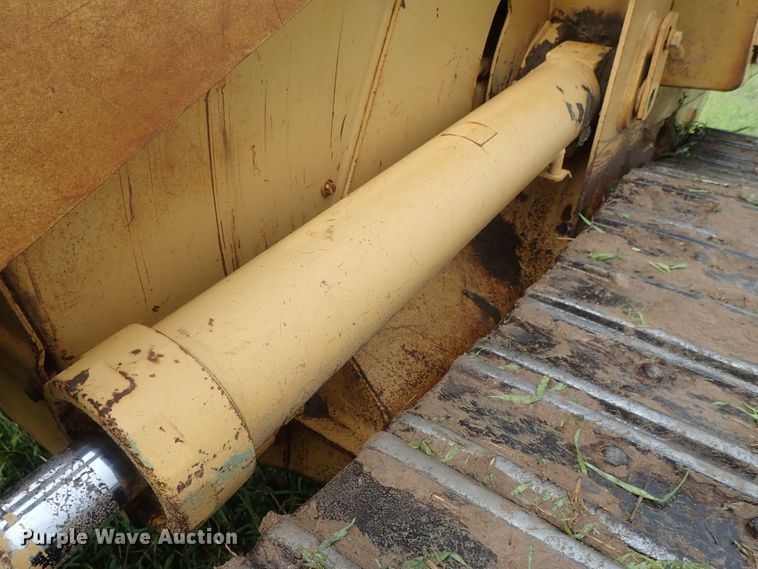 image for item DG2360 1990 Caterpillar 953  track loader