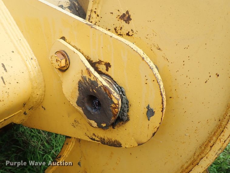 image for item DG2360 1990 Caterpillar 953  track loader