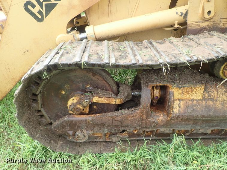 image for item DG2360 1990 Caterpillar 953  track loader