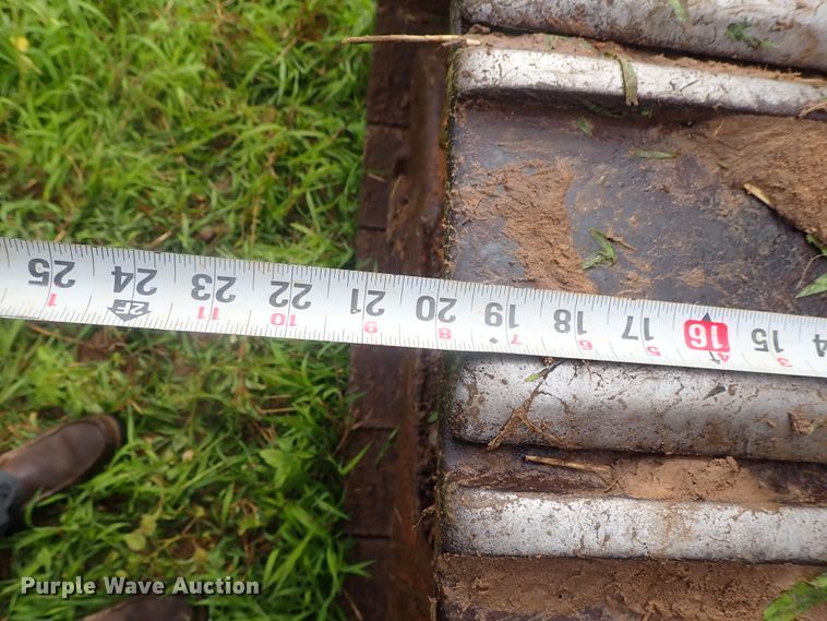 image for item DG2360 1990 Caterpillar 953  track loader