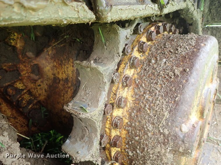 image for item DG2360 1990 Caterpillar 953  track loader