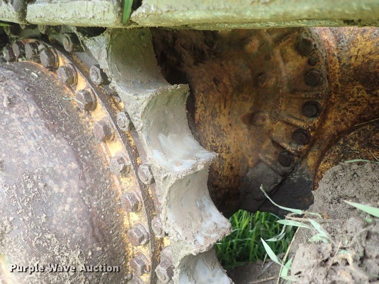 image for item DG2360 1990 Caterpillar 953  track loader