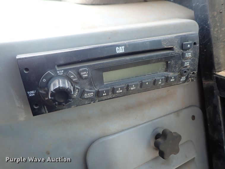 image for item DG2367 2013 Caterpillar 289C2  tracked skid steer loader