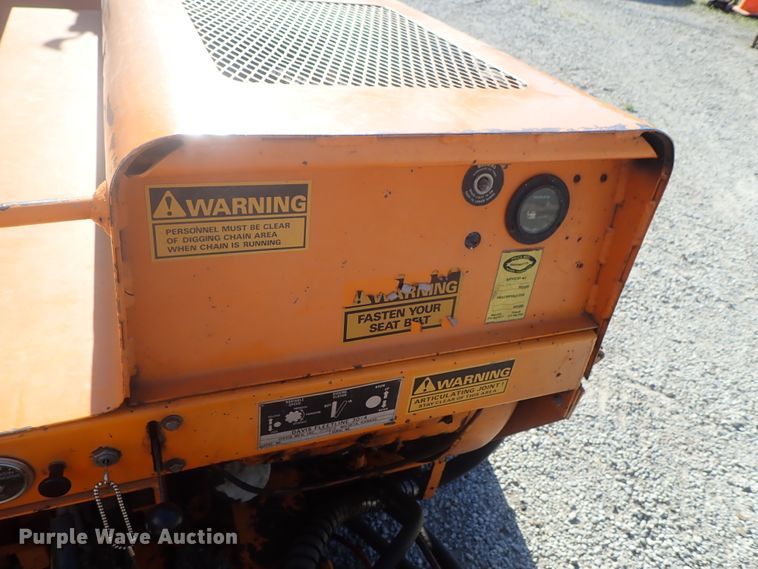 image for item DG2389 Case Davis Fleetline  30+4 trencher