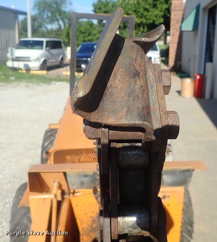 image for item DG2389 Case Davis Fleetline  30+4 trencher