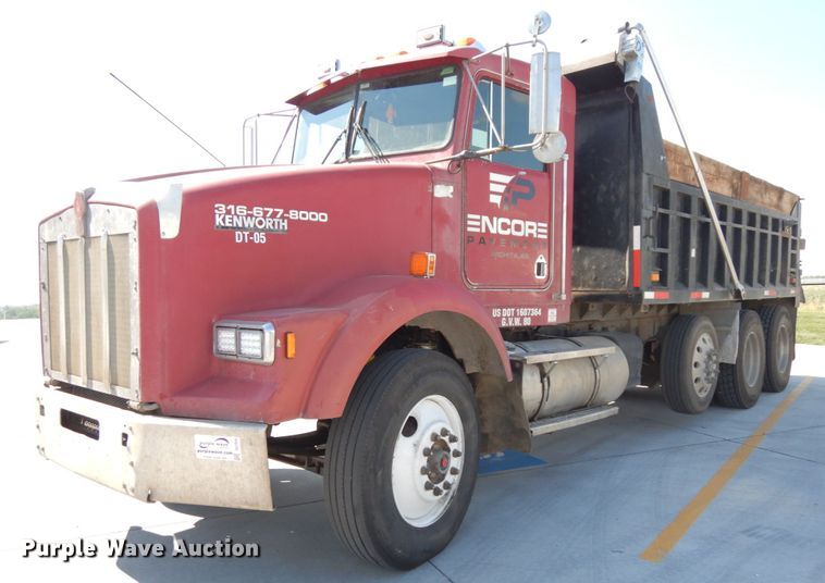 image for item DG2658 1988 Kenworth T800  dump truck