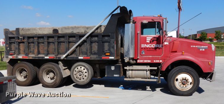 image for item DG2658 1988 Kenworth T800  dump truck