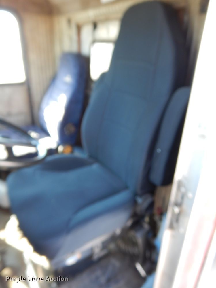 image for item DG2658 1988 Kenworth T800  dump truck