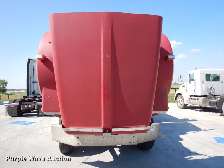 image for item DG2658 1988 Kenworth T800  dump truck