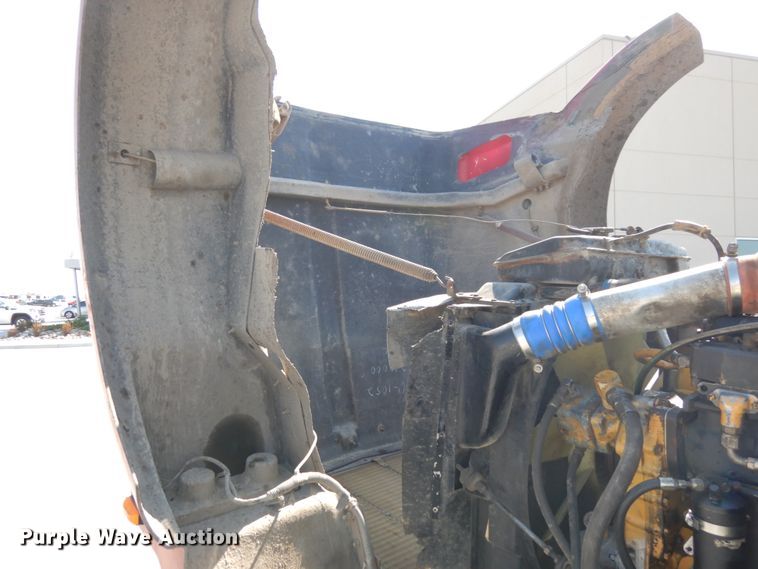 image for item DG2658 1988 Kenworth T800  dump truck